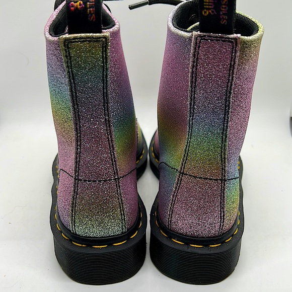 Dr. Martens NIB Pascal Glitter Boots Shoe **Size 6** 🌈🌈 - Picture 4 of 8